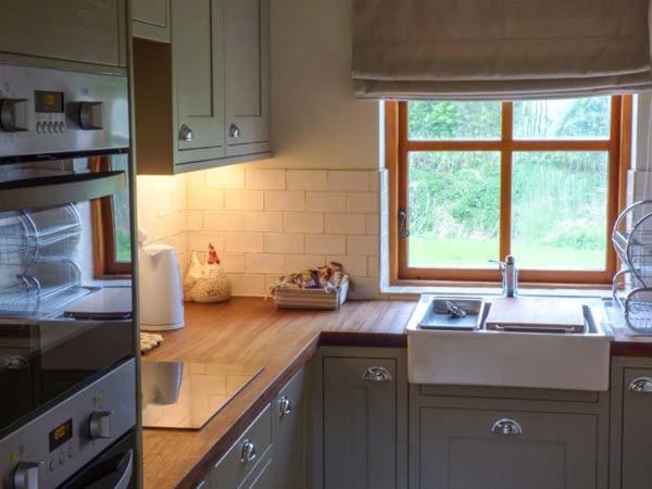 Stable Cottage Withernwick Экстерьер фото